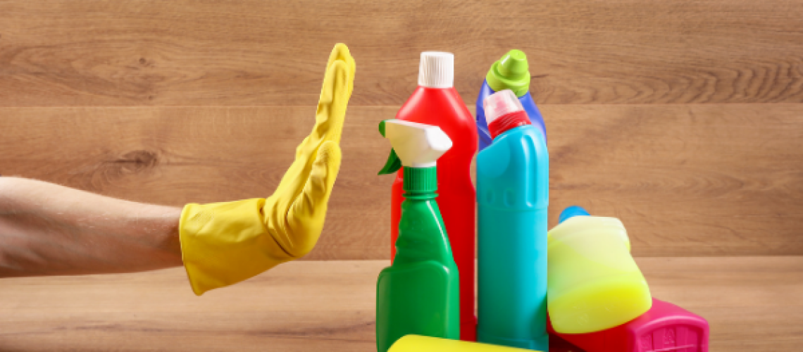 Pas de javel dans nos crèches !